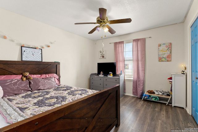 532 Cordova Loop, Seguin, TX 78155