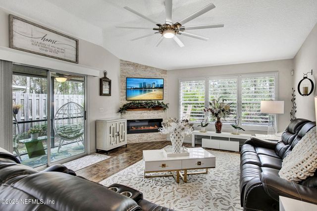 148 AFTON Lane, Jacksonville, FL 32259