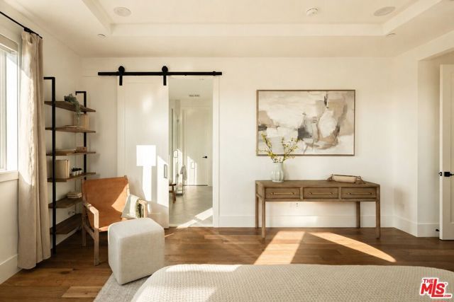 11420 Biona Drive, Los Angeles, CA 90066
