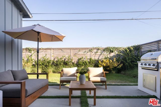 11420 Biona Drive, Los Angeles, CA 90066