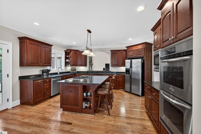 9 Portofino Court, Greenville, SC 29609