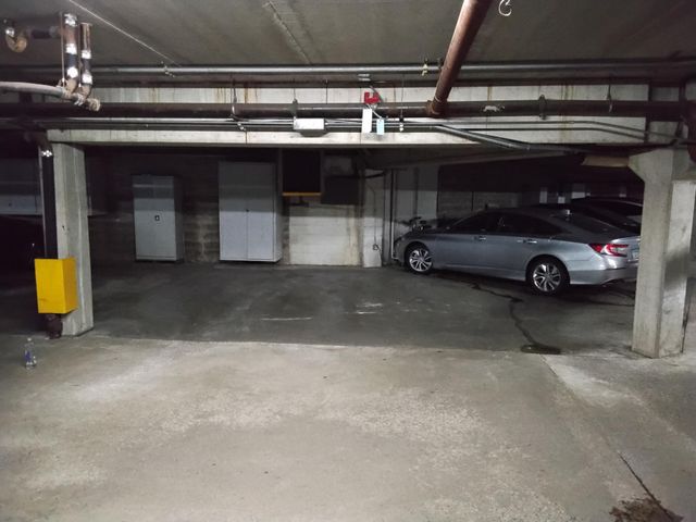 7500 Cahill Road 103C, Edina, MN 55439