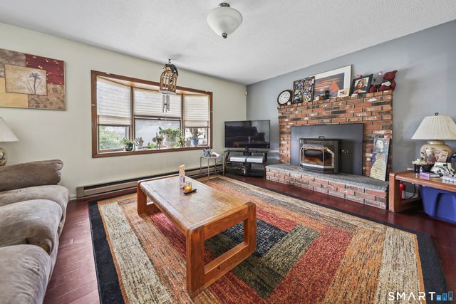 58 Oak Hollow Drive, Waterbury, CT 06708