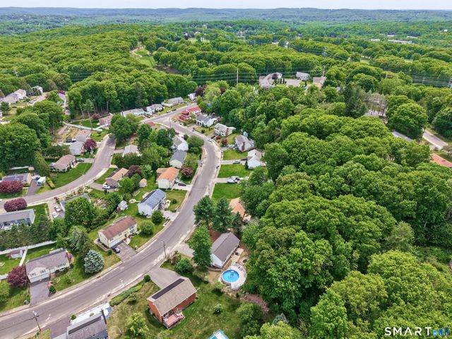58 Oak Hollow Drive, Waterbury, CT 06708