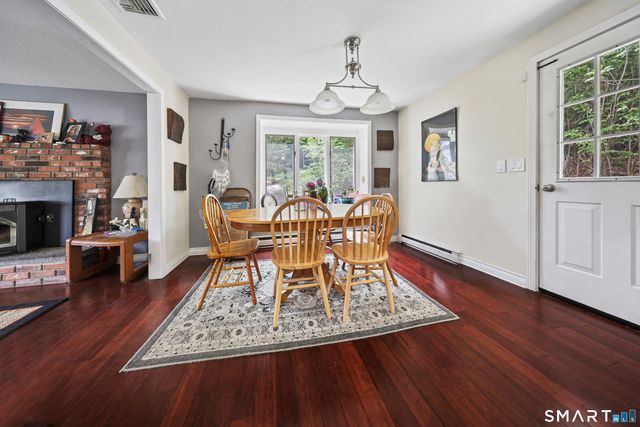 58 Oak Hollow Drive, Waterbury, CT 06708