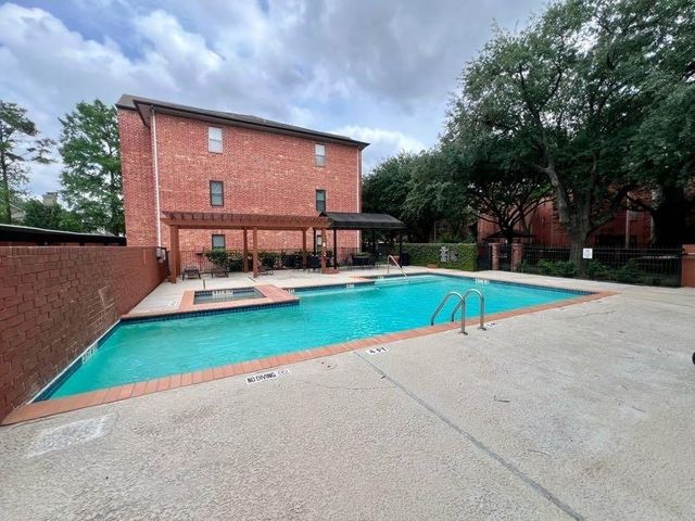 4041 Drake Street 118, Houston, TX 77005