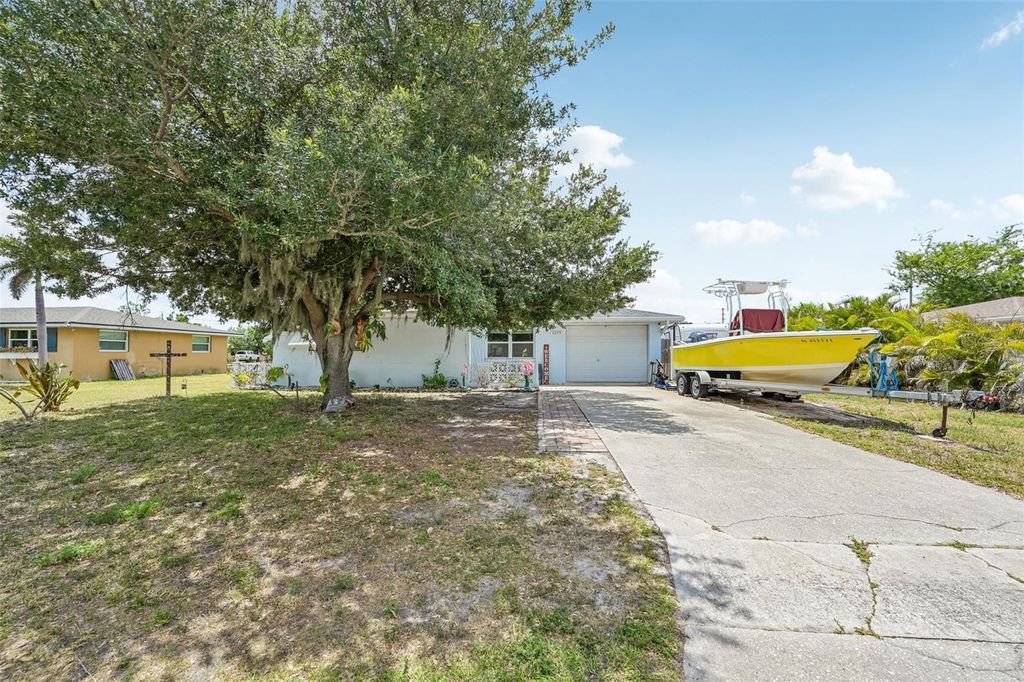 3275 ELKCAM BOULEVARD, Port Charlotte, FL 33952