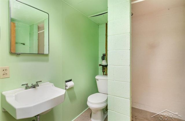 605 Chatham Drive, Midland, MI 48642