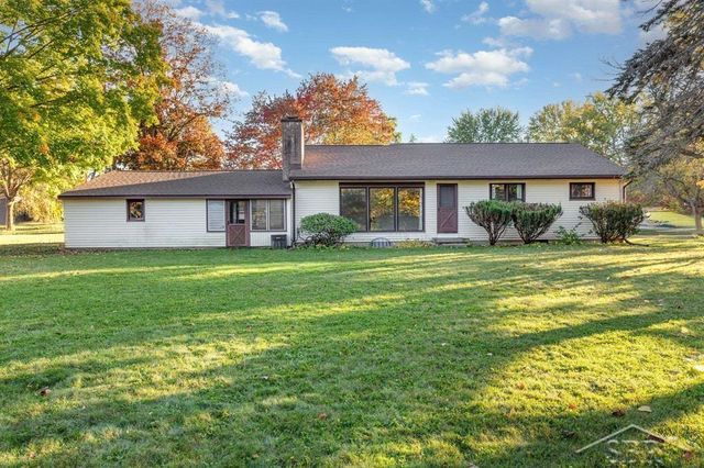 605 Chatham Drive, Midland, MI 48642