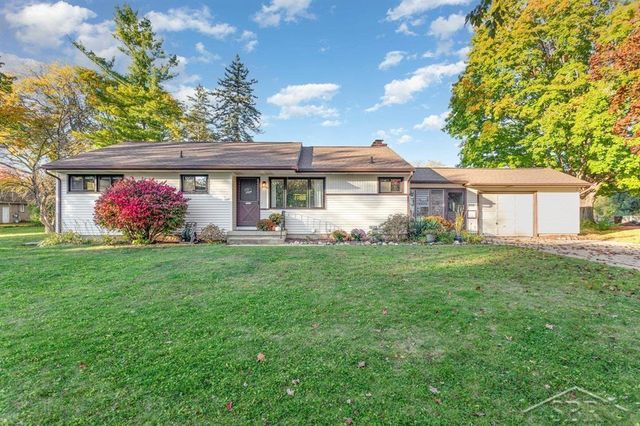 605 Chatham Drive, Midland, MI 48642