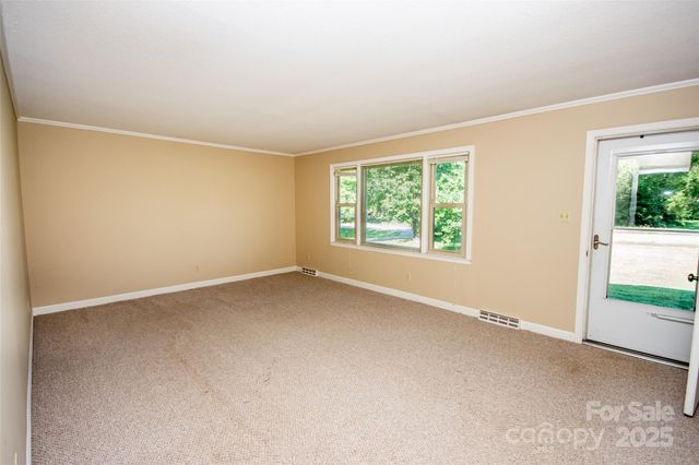 2546 E NC 150 Highway, Lincolnton, NC 28092