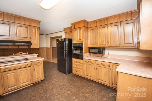 2546 E NC 150 Highway, Lincolnton, NC 28092