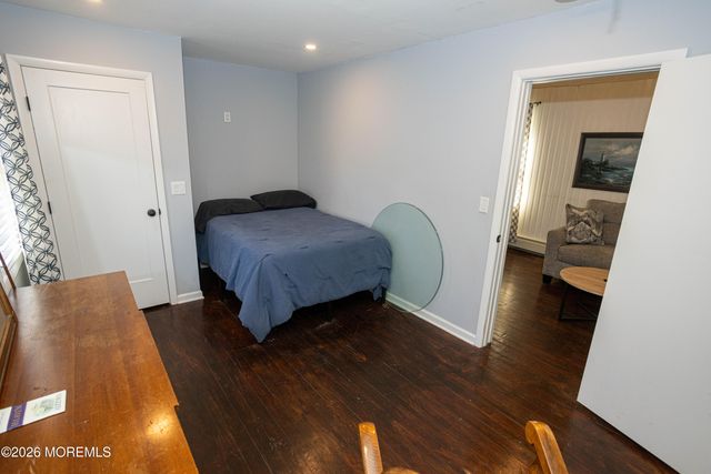 17 George Road, Toms River, NJ 08753