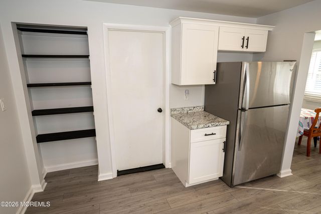 17 George Road, Toms River, NJ 08753