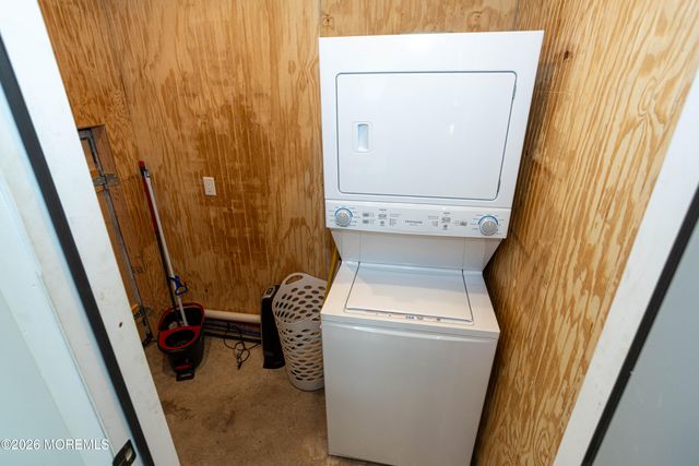 17 George Road, Toms River, NJ 08753