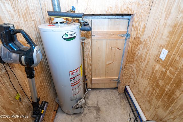 17 George Road, Toms River, NJ 08753