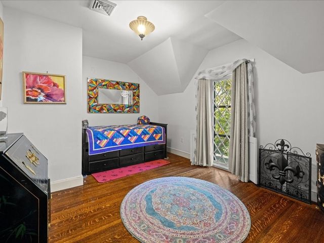 92 Old River Place, Dedham, MA 02026