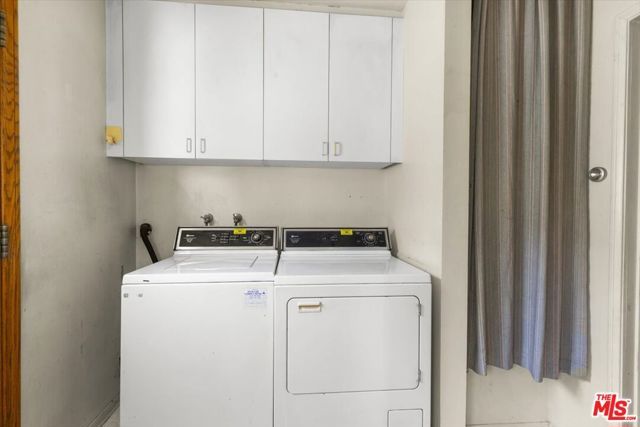 8729 Mcconnell Avenue, Los Angeles, CA 90045