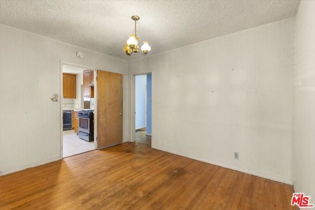 8729 Mcconnell Avenue, Los Angeles, CA 90045