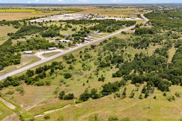 2050 S Main, Cleburne, TX 76033