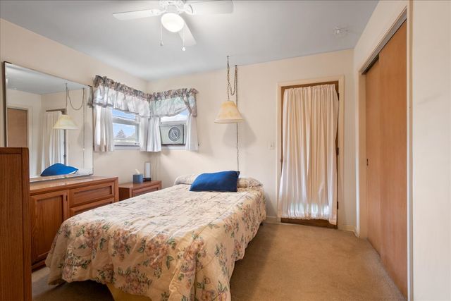 3806 Harvard Terrace, Skokie, IL 60076
