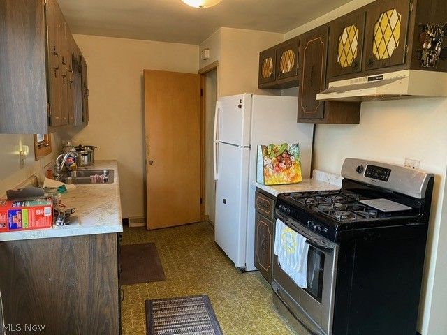 6024 Brook Court, Brook Park, OH 44142