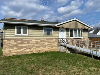 6024 Brook Court, Brook Park, OH 44142