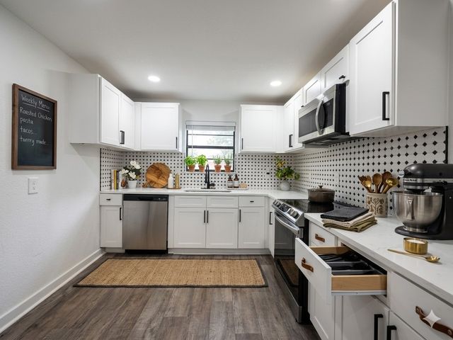 816 Willowbrook Drive, Mesquite, TX 75149