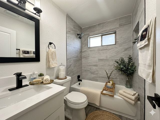 816 Willowbrook Drive, Mesquite, TX 75149