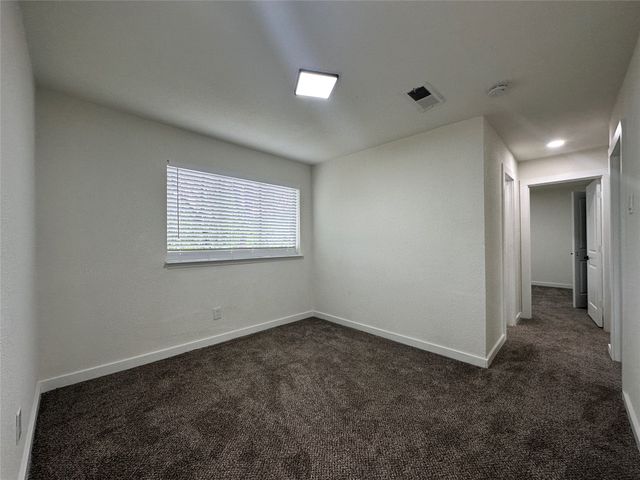 816 Willowbrook Drive, Mesquite, TX 75149