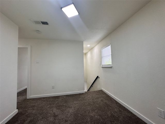 816 Willowbrook Drive, Mesquite, TX 75149