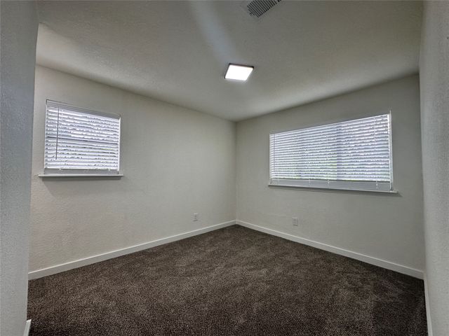 816 Willowbrook Drive, Mesquite, TX 75149