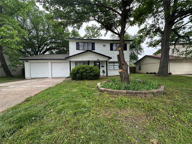 816 Willowbrook Drive, Mesquite, TX 75149