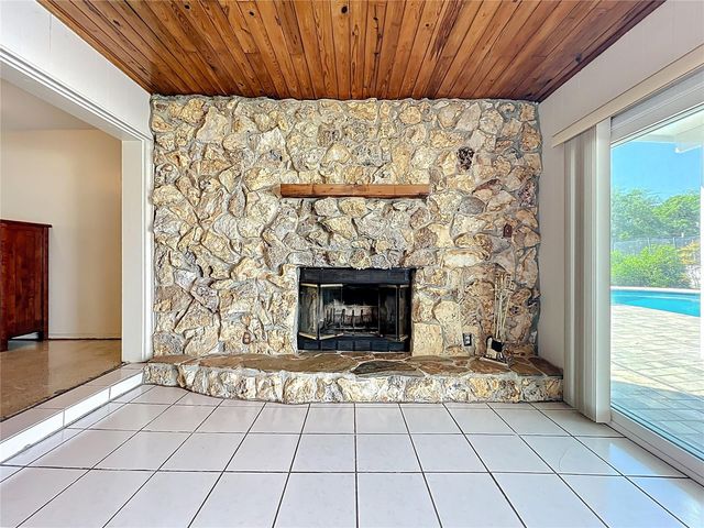 395 TANGELO DRIVE, Sanford, FL 32771