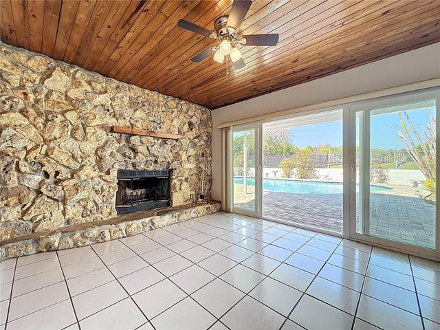 395 TANGELO DRIVE, Sanford, FL 32771