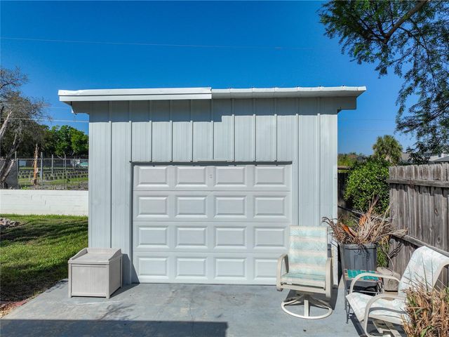 395 TANGELO DRIVE, Sanford, FL 32771