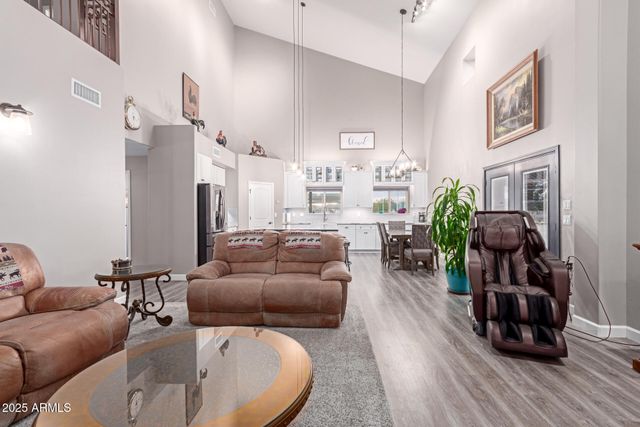 29756 N VARNUM Road, San Tan Valley, AZ 85143