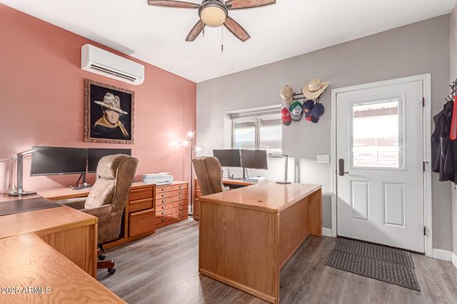 29756 N VARNUM Road, San Tan Valley, AZ 85143