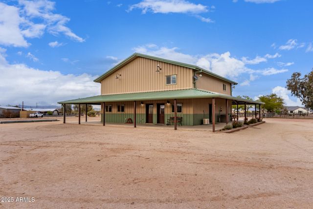29756 N VARNUM Road, San Tan Valley, AZ 85143