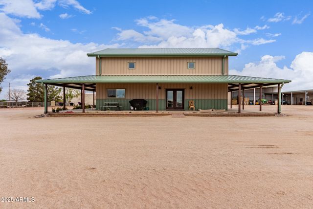 29756 N VARNUM Road, San Tan Valley, AZ 85143