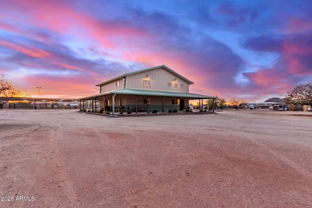 29756 N VARNUM Road, San Tan Valley, AZ 85143