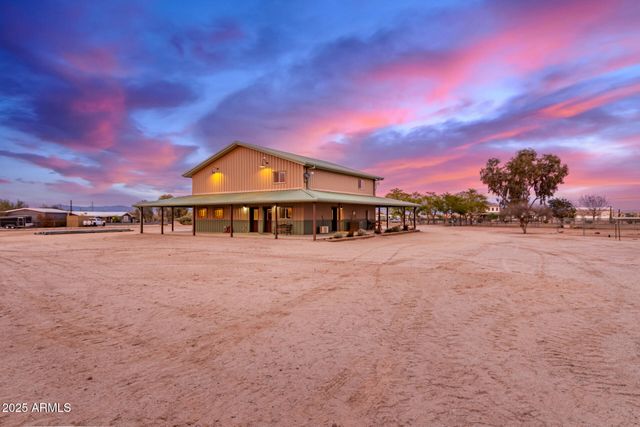 29756 N VARNUM Road, San Tan Valley, AZ 85143