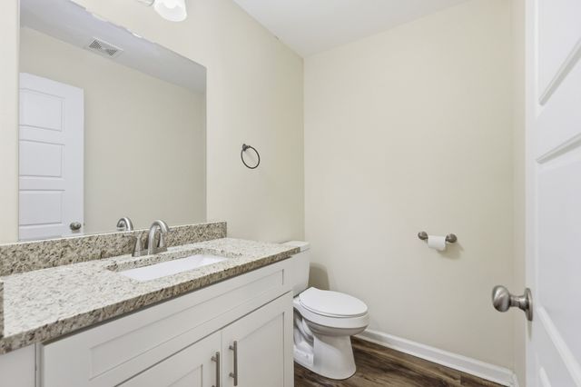 213 Indian Summer Ct, Nashville, TN 37207