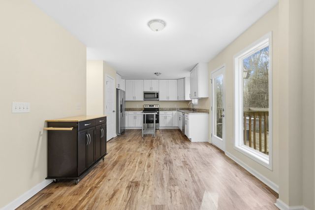 213 Indian Summer Ct, Nashville, TN 37207