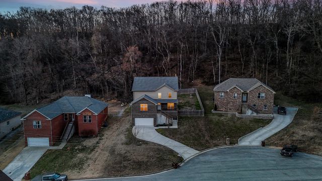 213 Indian Summer Ct, Nashville, TN 37207