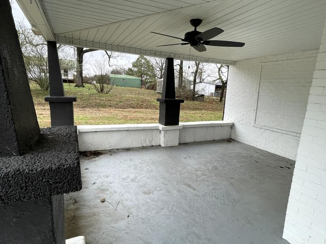 48 Frank Gass Road, Trenton, GA 30752