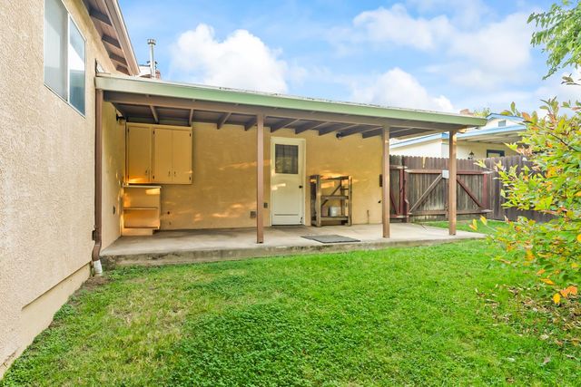 5423 President Ave, North Highlands, CA 95660
