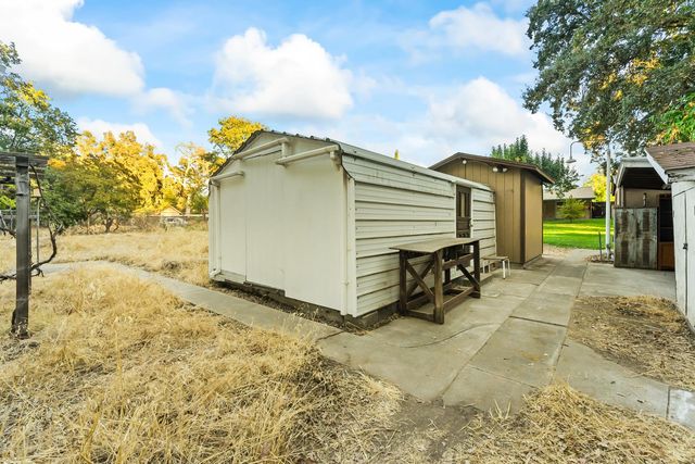5423 President Ave, North Highlands, CA 95660