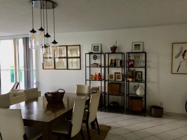 100 Bayview Drive 516, Sunny Isles Beach, FL 33160