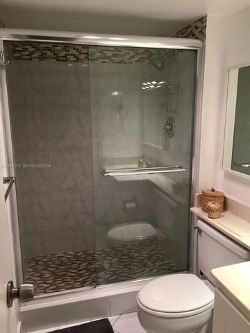 100 Bayview Drive 516, Sunny Isles Beach, FL 33160